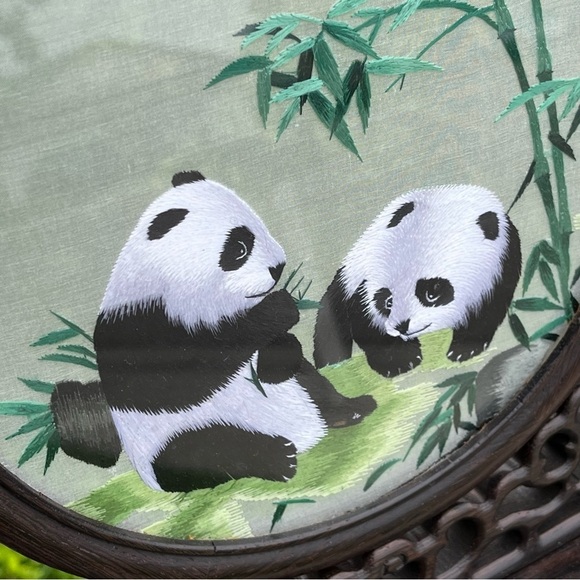 Chinese Panda Suzhou Table Silk Embroidery Double Sided Wooden Screen - Picture 7 of 12